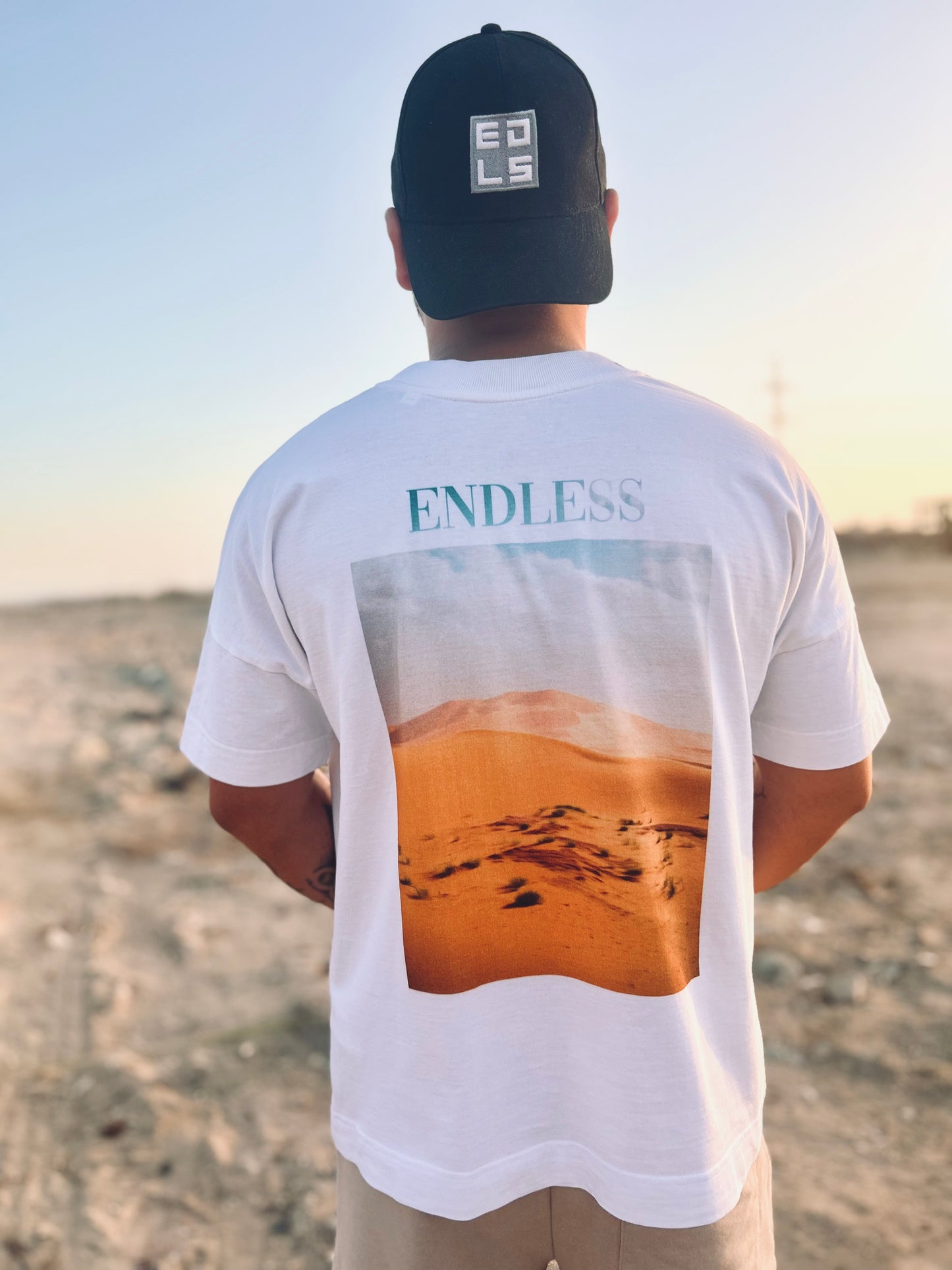 Endless Desert T-Shirt (Oversize) B/W