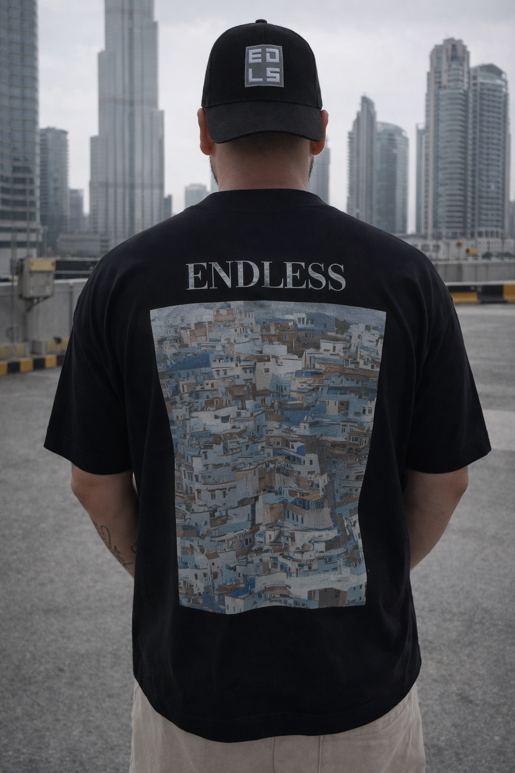Endless Village T-Shirt (Oversize) B/W